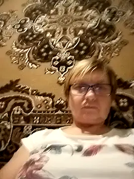 MilanaSmitt516 online show from February 13, 2025, 6:05 pm