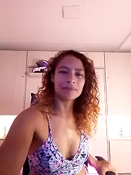 Zoedaniels online show from March 4, 2025, 12:50 am