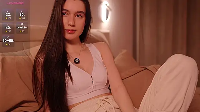 Snapshot of justbarbiee chatting on March 3, 2025, 6:44 pm justbarbiee online show from March 3, 2025, 6:44 pm