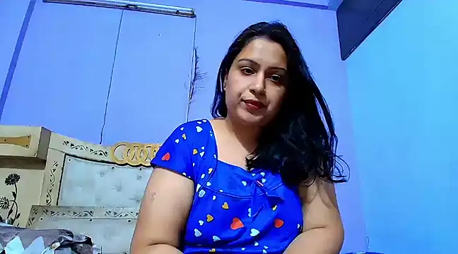 Sophia James online show from February 23, 2025, 2:04 pm
