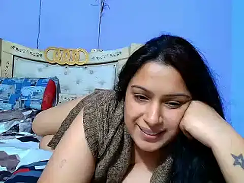 Sophia James online show from February 27, 2025, 3:48 pm