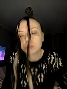 bunnythetailor online show from November 10, 2025, 8:08 pm