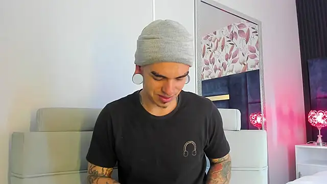 kaletattoo online show from March 18, 2025, 3:31 am