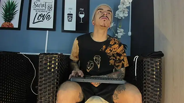 kaletattoo online show from November 9, 2025, 11:41 am