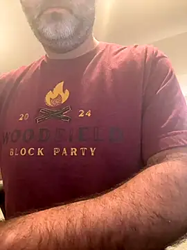 harrychest online show from October 6, 2025, 5:43 pm