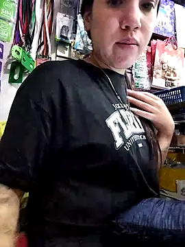 samathasexx online show from December 17, 2025, 10:27 pm