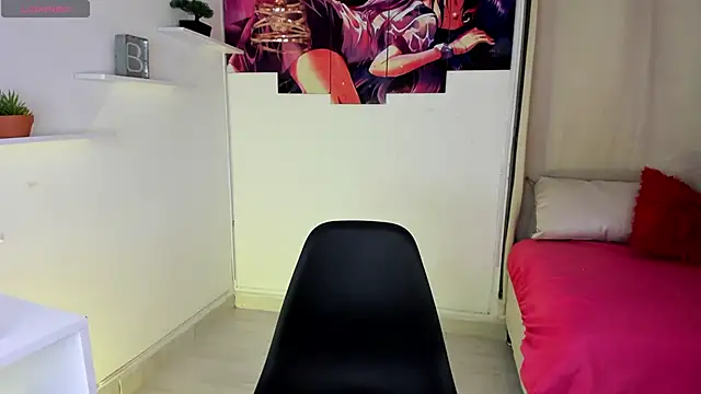 Snapshot of Karime_Oil chatting on March 22, 2025, 7:31 pm Karime Oil online show from March 22, 2025, 7:31 pm