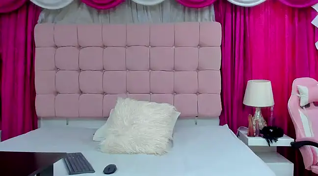 CanelaDevil  online show from January 31, 2025, 11:56 am