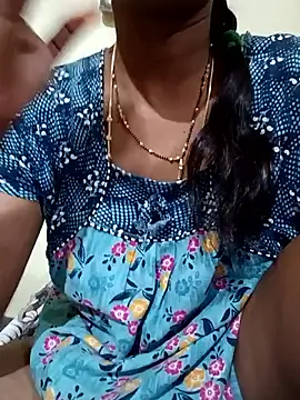 Snapshot of TeluguammayiMahi chatting on April 30, 2026, 10:47 pm TeluguammayiMahi online show from April 30, 2026, 10:47 pm