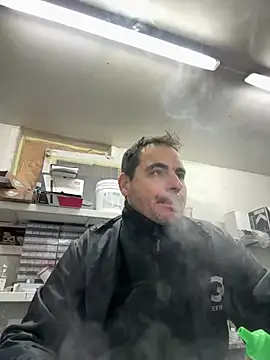 justeqqun online show from January 30, 2025, 11:44 am