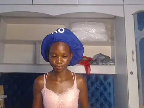 YoungDiva69 online show from February 19, 2025, 9:17 am