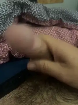 Snapshot of yannusgir33 chatting on November 5, 2025, 10:10 pm yannusgir33 online show from November 5, 2025, 10:10 pm