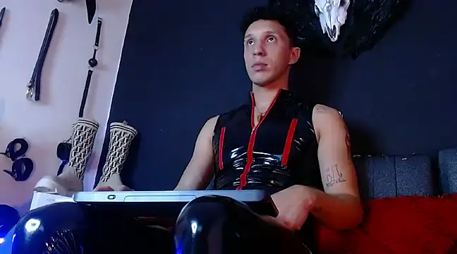 AngeloColleen online show from February 11, 2025, 8:31 pm