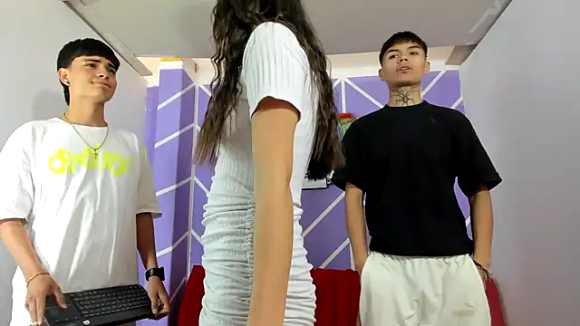 Snapshot of Escarlet_Abel-06 chatting on February 7, 2025, 7:17 pm Escarlet Abel-06 online show from February 7, 2025, 7:17 pm