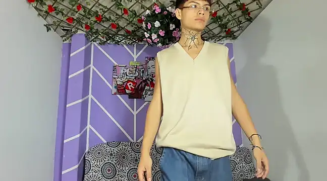 Snapshot of Escarlet_Abel-06 chatting on March 3, 2025, 1:31 am Escarlet Abel-06 online show from March 3, 2025, 1:31 am