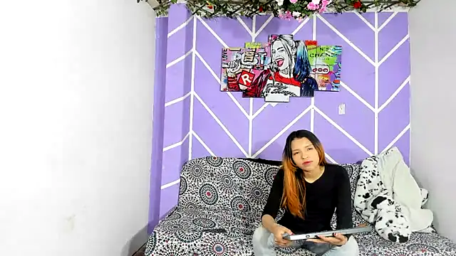 Snapshot of Escarlet_Abel-06 chatting on March 6, 2025, 1:37 am Escarlet Abel-06 online show from March 6, 2025, 1:37 am