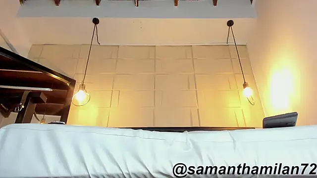 SamanthaMilann online show from April 23, 2026, 12:29 pm