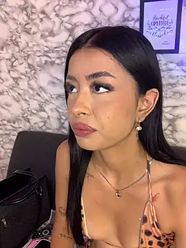 Miss karol online show from February 16, 2026, 6:37 pm