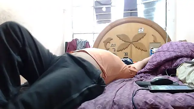 Snapshot of nakedlima chatting on April 21, 2026, 2:56 pm nakedlima online show from April 21, 2026, 2:56 pm