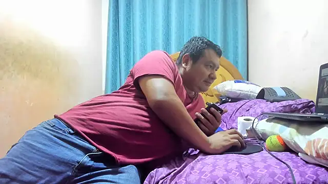 nakedlima online show from July 22, 2026, 7:44 am