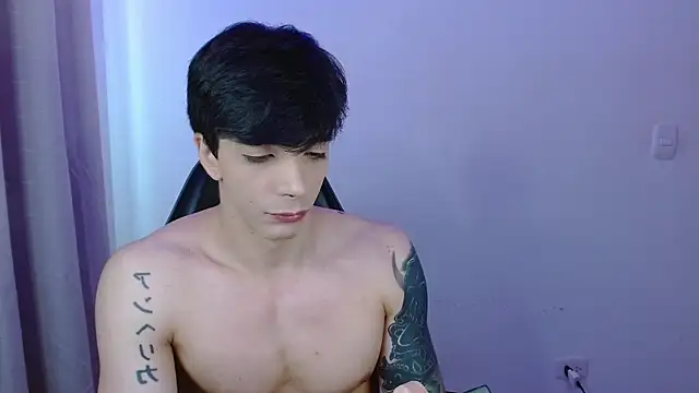 H3ll B0I online show from April 21, 2026, 11:38 am