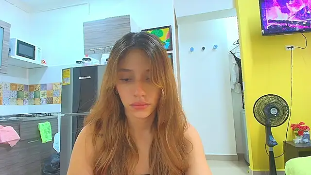 Alaiapink online show from May 12, 2026, 2:14 pm