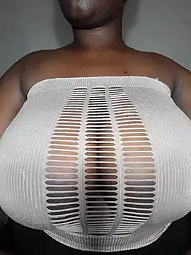 owamiee online show from February 13, 2025, 7:10 pm