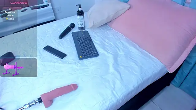 AlexxaSmall online show from February 19, 2025, 11:49 am