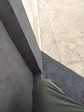 xmanrawan2 online show from February 13, 2025, 10:34 am