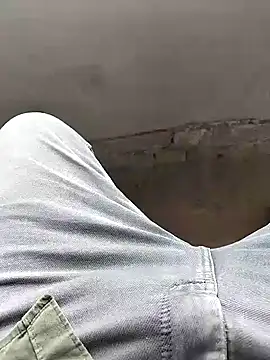 xmanrawan2 online show from February 16, 2025, 8:32 am