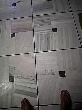 xmanrawan2 online show from February 19, 2025, 5:38 pm