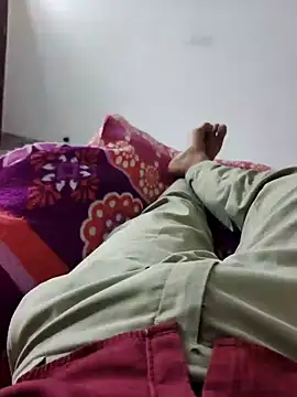 xmanrawan2 online show from February 27, 2025, 8:28 am