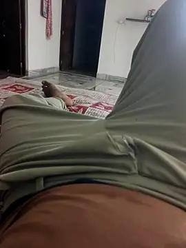 xmanrawan2 online show from October 6, 2025, 3:04 am