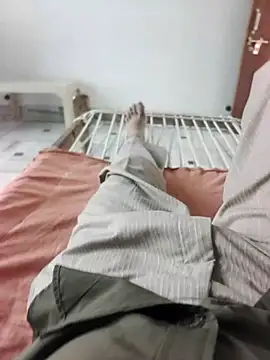 xmanrawan2 online show from October 7, 2025, 3:25 am