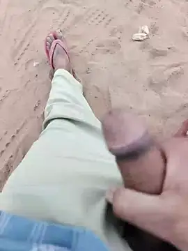 xmanrawan2 online show from November 1, 2025, 12:18 pm