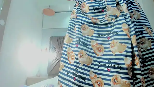 Snapshot of zoe_taylorr1 chatting on February 24, 2025, 5:33 am zoe taylorr1 online show from February 24, 2025, 5:33 am