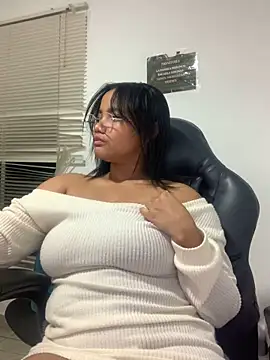 Snapshot of my_cam chatting on February 10, 2025, 11:55 pm my cam online show from February 10, 2025, 11:55 pm