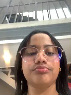 Snapshot of my_cam chatting on February 12, 2025, 6:09 pm my cam online show from February 12, 2025, 6:09 pm