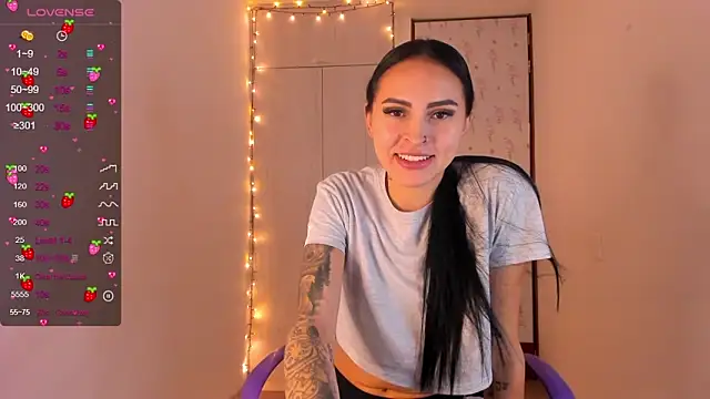 Little  Linda online show from February 11, 2025, 12:28 am