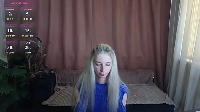 Snapshot of skinnyladyy chatting on July 3, 2026, 2:40 am skinnyladyy online show from July 3, 2026, 2:40 am