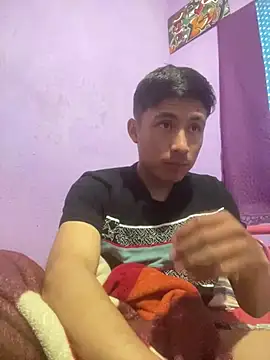 Snapshot of EduardoEspinoza12 chatting on March 13, 2025, 6:16 am EduardoEspinoza12 online show from March 13, 2025, 6:16 am