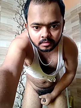 guavam65 online show from March 26, 2026, 2:50 am