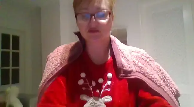 Luzia-Sal online show from February 5, 2025, 6:02 am