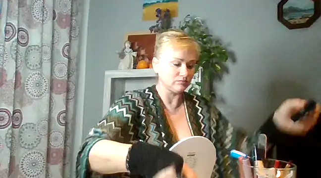 Luzia-Sal online show from March 8, 2025, 8:14 pm