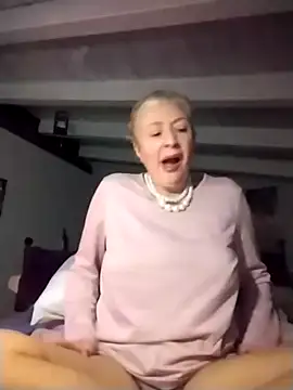 divinaerotica online show from December 16, 2025, 8:58 pm