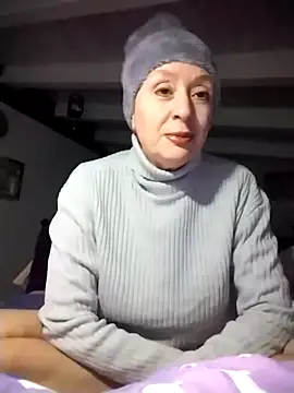 divinaerotica online show from January 16, 2026, 4:44 pm