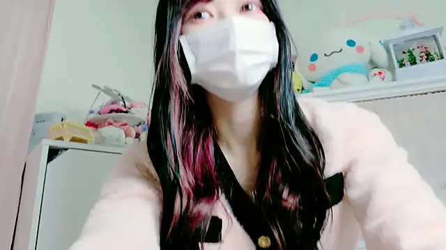 Snapshot of Megu-mimi chatting on March 20, 2025, 9:37 am Megu-mimi online show from March 20, 2025, 9:37 am