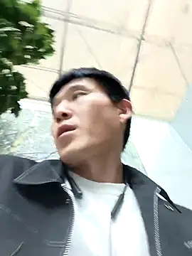 Snapshot of wadmma chatting on October 13, 2025, 12:05 pm wadmma online show from October 13, 2025, 12:05 pm