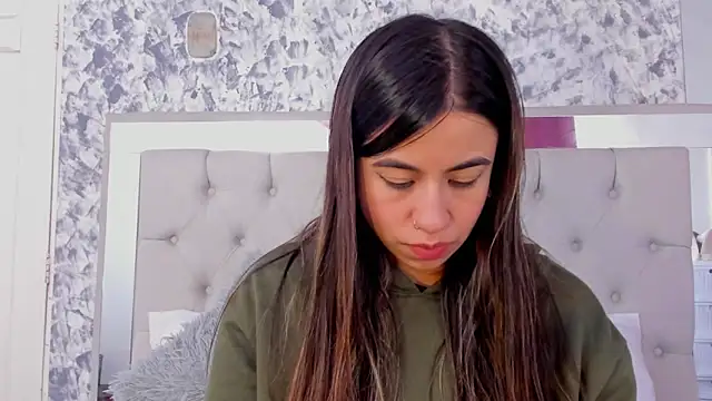 Ariana greenblat online show from January 13, 2026, 4:45 pm