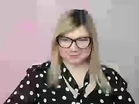 Lola moree online show from October 18, 2025, 11:55 am